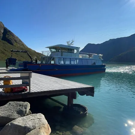 Cozy Two Bedrooms With Sauna And Mountain Views *