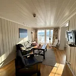 Апартаменты Cozy Two Bedrooms With Sauna And Mountain Views