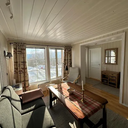 Cozy Two Bedrooms With Sauna And Mountain Views Apartmán *